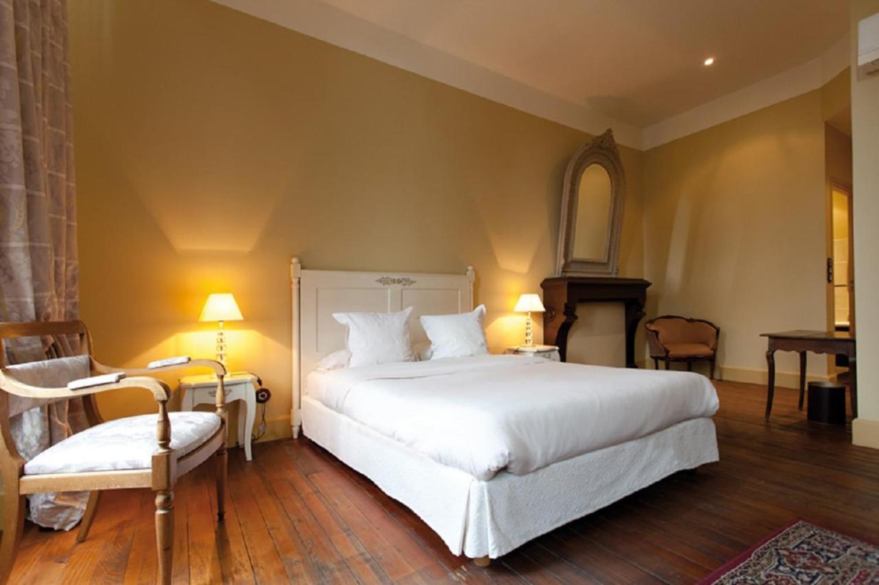 Hostellerie Du Coq D'Or Jonzac Ngoại thất bức ảnh